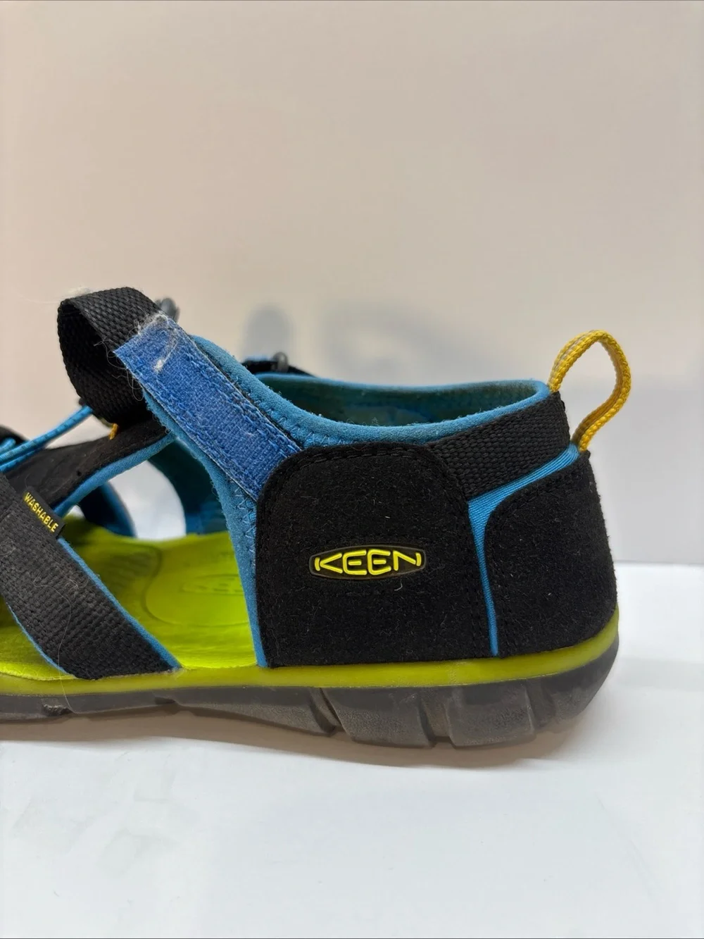 Keen Kids Black and Blue Outdoor Water Sandal with Lime Footbed size 7